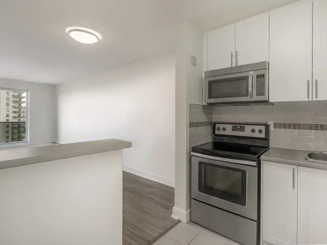 Centennial Park Place Apartments - 1 Bedroom, 1 Bath Apartment f in Long Term Rentals in Sarnia - Image 10