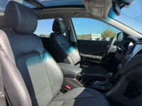 2015 SANTA FE XL LIMITED EDITION AWD 1 OWNER 6 PASSENGER PANO ROOF NAVIGATION ONLY $227.41 BI WEEKLY... (image 6)