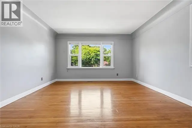 103 MARLBOROUGH Avenue Kitchener, Ontario in Houses for Sale in Kitchener / Waterloo - Image 13