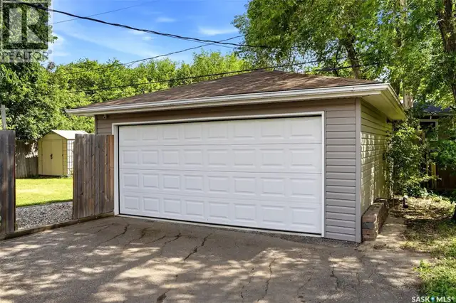 1829 GRANT DRIVE Regina, Saskatchewan in Houses for Sale in Regina - Image 37