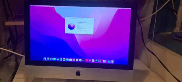 iMac 2015 - 4K Retina  - 21.5  - 8Gb - 1Tb in Desktop Computers in City of Toronto - Image 2
