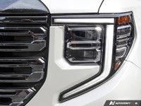 Discover the Ultimate Driving Experience with the 2024 GMC Sierra 1500 Denali Ultimate – Where Luxur... (image 9)