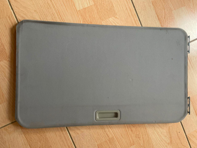 BMW E46 3 Series 99-06 interior Headliner Sunroof Cover Grey OEM in Auto Body Parts in City of Toronto - Image 4