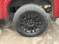 Head Up Display, Sunroof, Off Road Suspension, Bose Premium Audio, Leather Seats! Capable on road, r... (image 8)