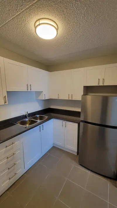 5 Spring Street - 2 Bedroom Apartment - Utilities included. 2-Bedroom Apartment for Rent – 5 Spring...