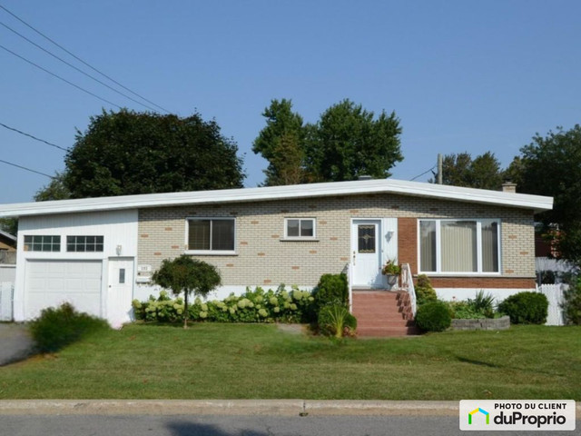 615 000$ - Bungalow à vendre à Vimont dans Maisons à vendre  à Laval/Rive Nord - Image 2