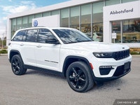 This Jeep Grand Cherokee delivers a Regular Unleaded V-6 3.6 L/220 engine powering this Automatic tr... (image 6)