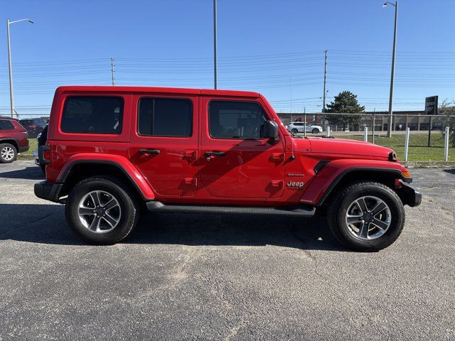 2021 Jeep Wrangler UNLIMTED SAHARA**4X4**7.0 in Cars & Trucks in Mississauga / Peel Region - Image 4