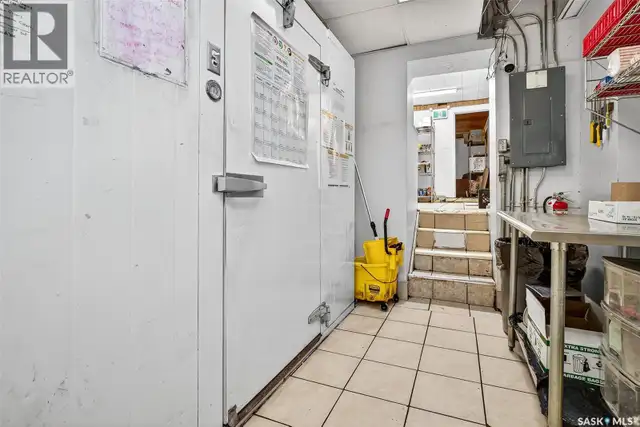 220-222 Main STREET N Moose Jaw, Saskatchewan in Commercial & Office Space for Sale in Moose Jaw - Image 23