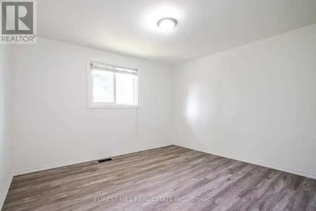 UPPER - 18 SHANNON STREET Orillia, Ontario in Long Term Rentals in Barrie - Image 11