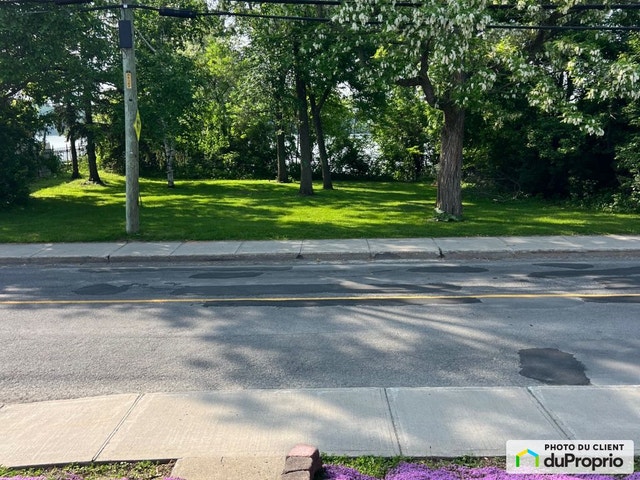 $800,000 - 2 Storey for sale in Laval-des-Rapides — photo 2