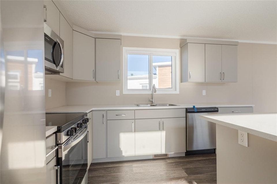99 Prairie Oak Drive Mitchell, Manitoba 5