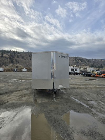 Rainbow C85X24A27M Enclosed Car Hauler Rainbow C85X24A27M RR #01403 Retail $26'925.00 Sale $17'900.0...