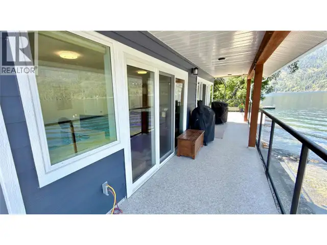 3109 East Lake Drive Christina Lake, British Columbia in Houses for Sale in Penticton - Image 13