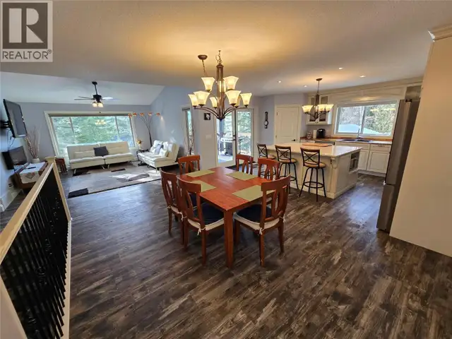 565 Clearwater Valley Road Clearwater, British Columbia in Houses for Sale in Kamloops - Image 15