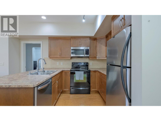 850 Saucier Avenue Unit# 122 Kelowna, British Columbia in Condos for Sale in Penticton - Image 3