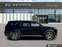 *Discover the perfect balance of space, comfort, and performance in this 2024 Hyundai Palisade Prefe... (image 5)