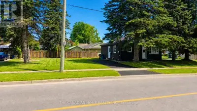 Welcome to 142 Winston Blvd in the sought-after Hespeler neighbourhood ofCambridge, set on an oversi...