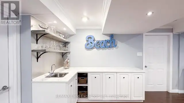 222 PENETANGORE ROW Kincardine, Ontario in Houses for Sale in Owen Sound - Image 33