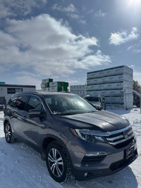 2017 Honda Pilot AWD | No Reported Accidents | 207,541 KM | Set of Tires Heated Seats, Lane Assist,... (image 2)