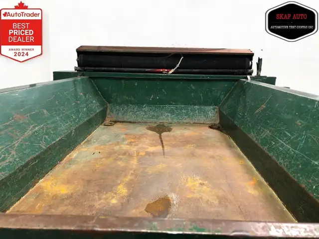 2008 Dodge Ram 3500 DUMP/SERVICE BOX! LOW KM! 5.7L HEMI! ONE OWN in Cars & Trucks in Mississauga / Peel Region - Image 20