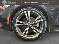 ===== 2023 BMW 3 Series 330i xDrive | Système audio HiFi | ===== ===== * Chargement d'appareils sans... (image 8)