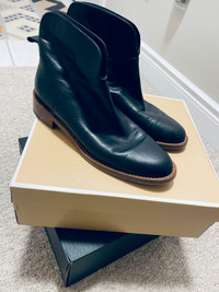 Women Italian leather boots size 10