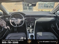 No accident Ontario vehicle with Lot of Options! Call (905) 791-3300 - Black Leather/ Leatherette in... (image 7)
