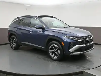 Modern, capable, and packed with smart features, this 2025 Hyundai Tucson delivers comfort, performa...