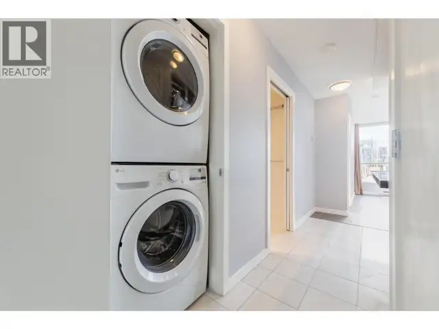 907 833 SEYMOUR STREET Vancouver, British Columbia in Condos for Sale in Vancouver - Image 16