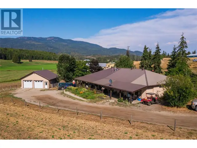9982 97B Highway Enderby, British Columbia in Land for Sale in Vernon - Image 3