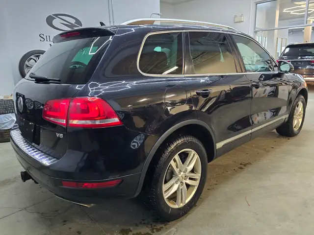 2014 Volkswagen Touareg Fully serviced, New Winter Tires in Cars & Trucks in Edmonton - Image 5