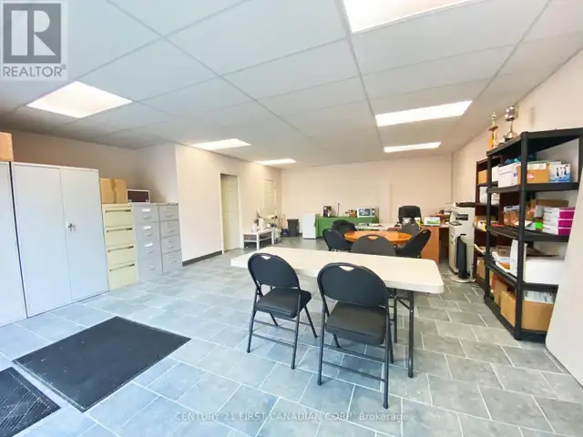 414 HAMILTON ROAD London East (East L), Ontario in Commercial & Office Space for Sale in London - Image 9