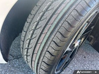 The advertised vehicle price is based on a promotional finance offer. Customers who purchase the veh... (image 9)