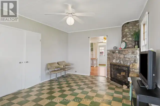 10953 LAKESHORE ROAD Wainfleet (Lakeshore), Ontario in Houses for Sale in St. Catharines - Image 20