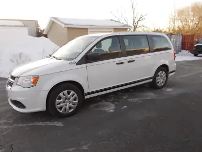 2019 Dodge Grand Caravan SE 7 Passenger Van 3.6, V6, gas, auto, pw, pl, air, 166,000km, white with b...