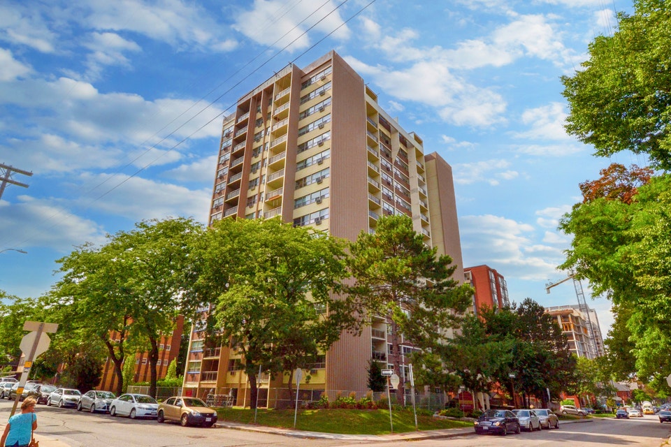 1 Bedroom Apartment for Rent 33 Robinson Street Long Term Rentals