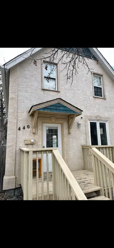 House For Rent / 3 Bedroom / 1 Bath