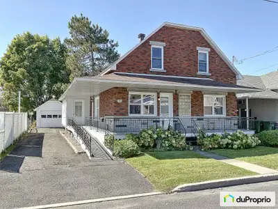 Maison 3 chambres à coucher. Propriété bien entretenue, idéale pour une famille recherchant confort...