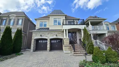 All-Inclusive Room Rentals in Prime Vaughan / Woodbridge Location! Welcome to 114 Chatfield Drive, W...
