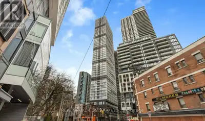 3205 - 181 DUNDAS STREET E Toronto (Church-Yonge Corridor), Onta