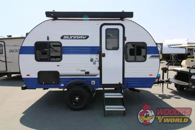 2027 SUNSET PARK RV SUNRAY 149 in Travel Trailers & Campers in Abbotsford - Image 3