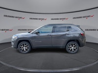 // ACCIDENT FREE!! // This 2024 Jeep Compass Limited 4x4 is a well-equipped used SUV at Haldimand Mo... (image 4)