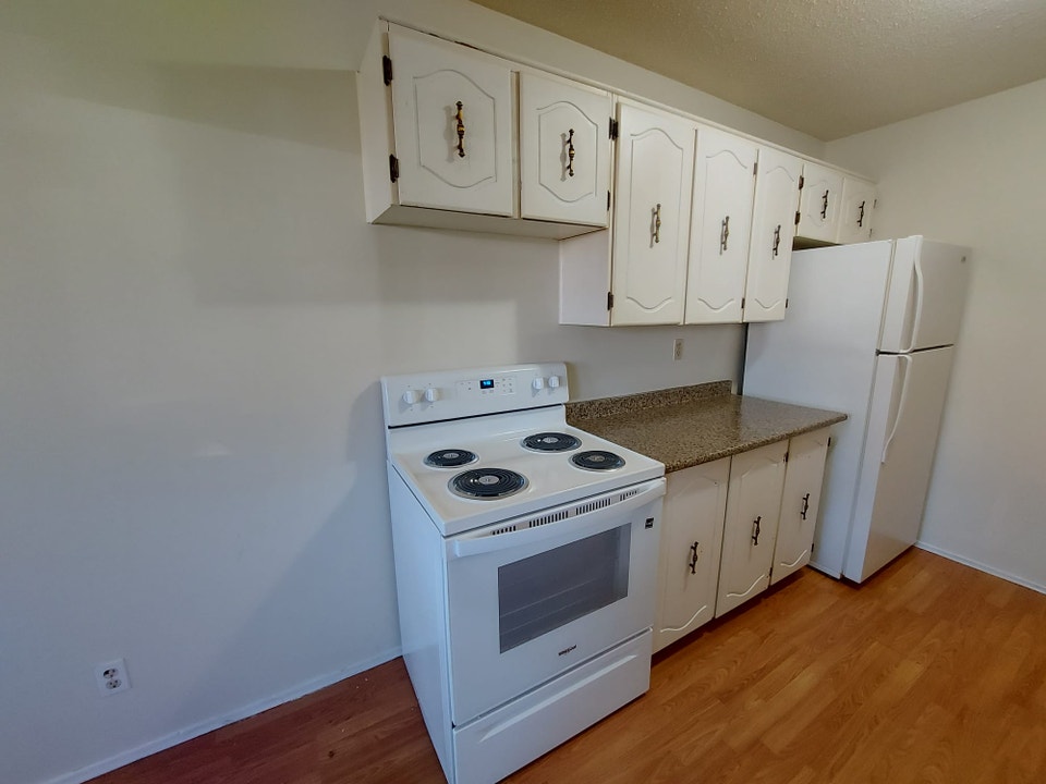 3 Bedroom 4-Plex Located in Normandeau!!! 4
