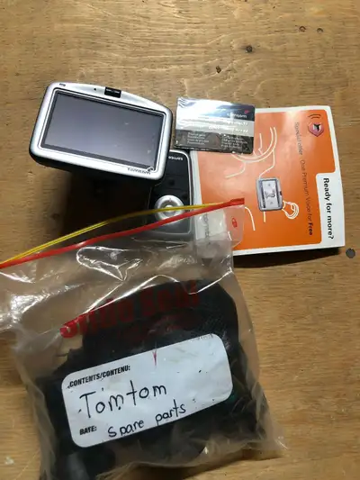 Tomtom Go GPS kit, View more