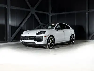 NOUVEL ARRIVAGE - CAYENNE TURBO E-HYBRID COUPE 2024 CERTIFIÉ PORSCHE APPROVED JUST IN - 2024 CAYENNE...