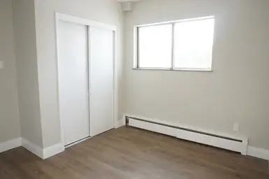 Modern Upgraded 1 Bedroom Apartment at Park Towers Guelph in Long Term Rentals in Guelph - Image 12