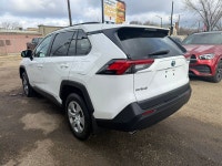 PLEASE NOTE: Any finance deals will have a $1,000 finance fee added to the sales price. 2024 Toyota... (image 4)