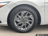 This Hyundai Elantra delivers a Regular Unleaded I-4 2.0 L/122 engine powering this Variable transmi... (image 8)