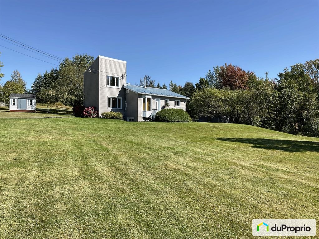 $529,000 - 1 1/2 Storey for sale in Magog — photo 2